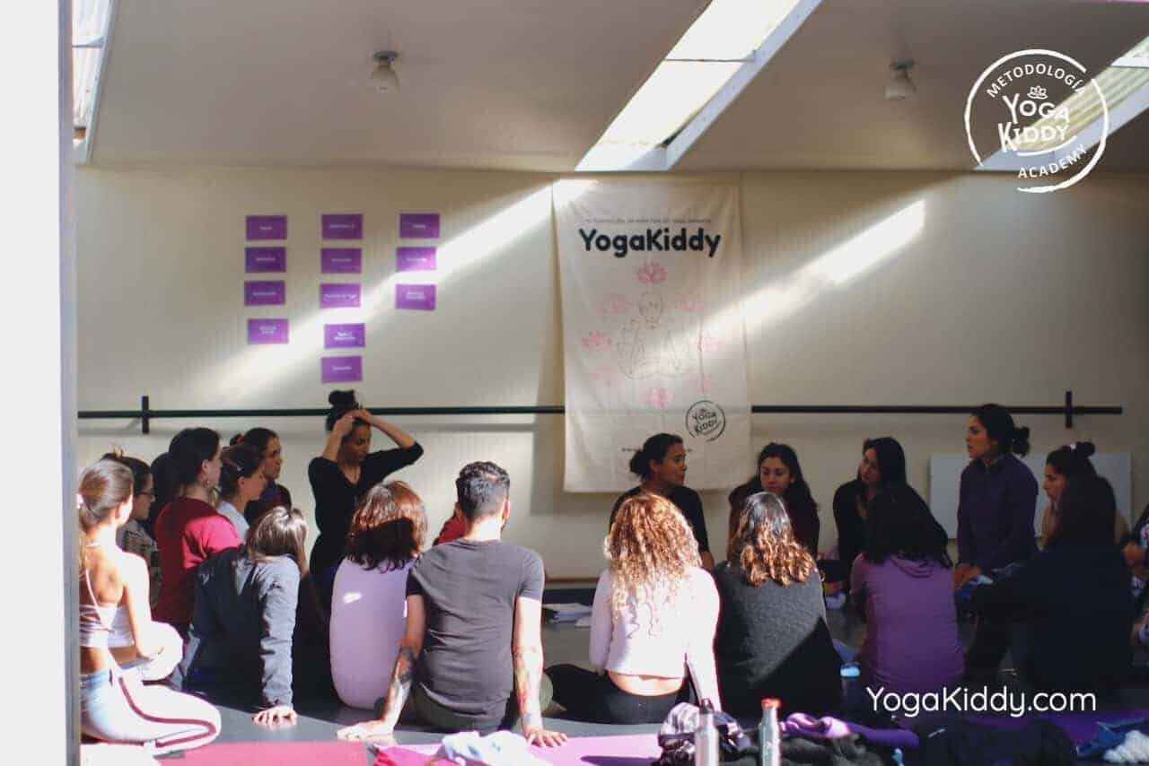 yoga-para-niños-formación-monitor-yoga-infantil-YogaKiddy-viña-del-mar-chile0018