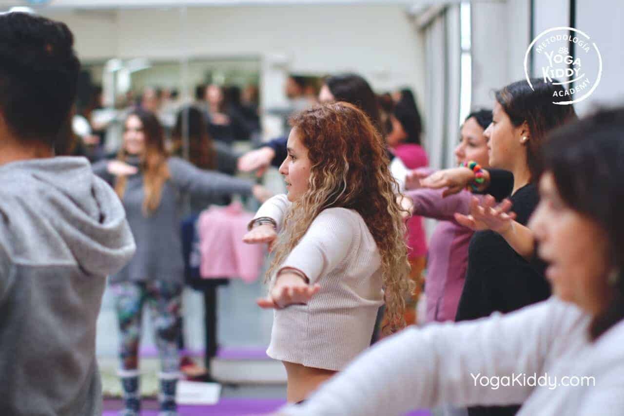 yoga-para-niños-formación-monitor-yoga-infantil-YogaKiddy-viña-del-mar-chile0032