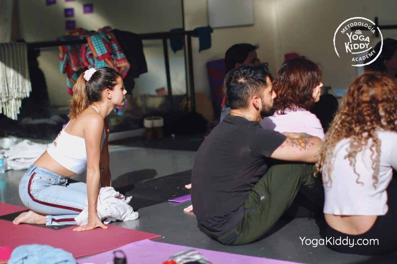 yoga-para-niños-formación-monitor-yoga-infantil-YogaKiddy-viña-del-mar-chile0021