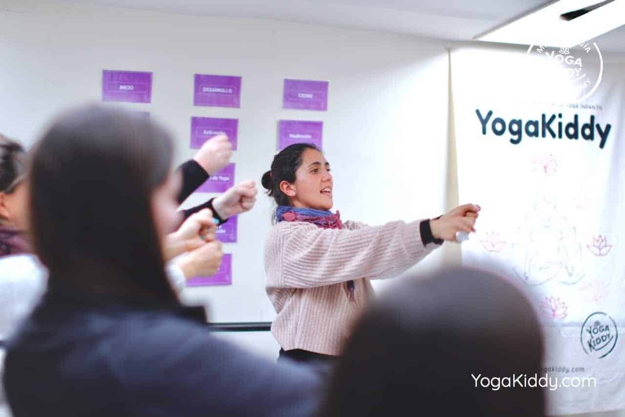 yoga-para-niños-formación-monitor-yoga-infantil-YogaKiddy-viña-del-mar-chile0030