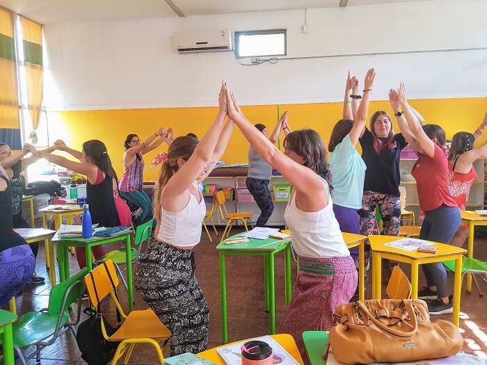 Formación-de-Yoga-en-el-aula-YogaKiddy