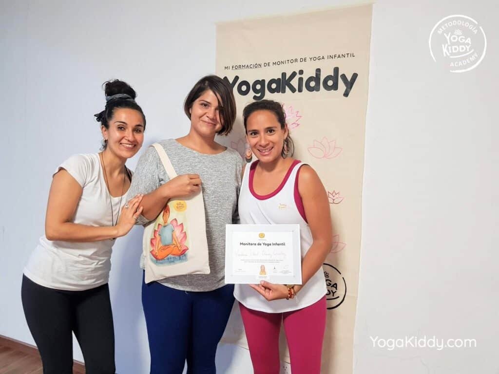 Formación-de-Yoga-para-Niños-en-Guadalajara-México-YogaKiddy-0166-1024x768