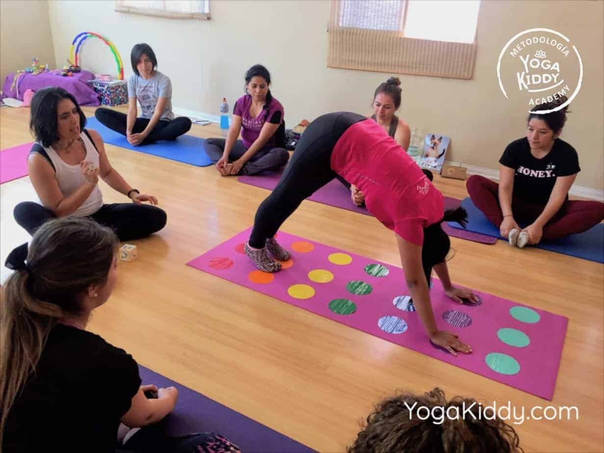 yoga-para-niños-antofagasta-chile-formacion-monitor-yogakiddy-11